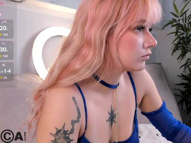 Molly-Platt live cam on BongaCams