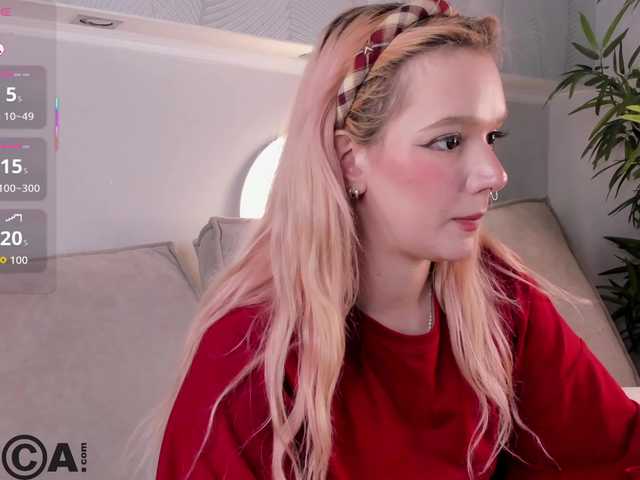 Molly-Platt live cam preview