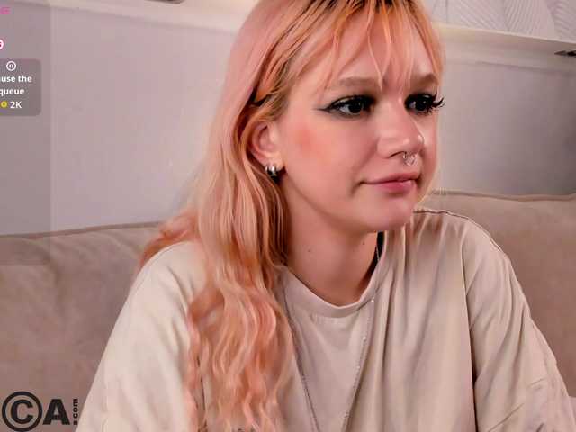 Molly-Platt live cam on BongaCams
