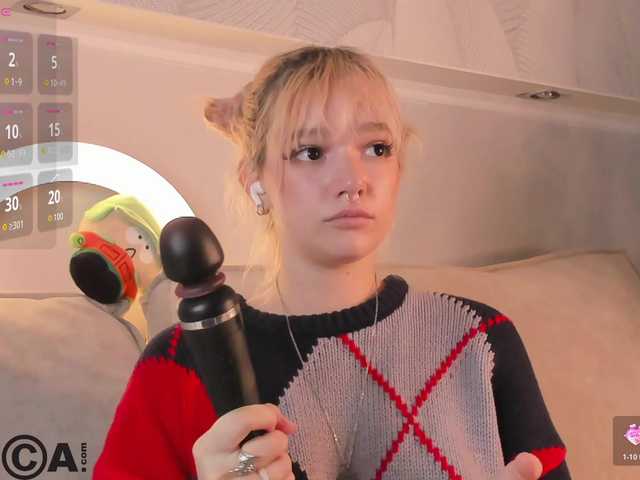 Molly-Platt live cam preview