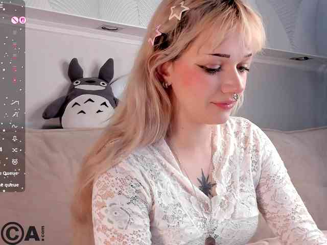 Molly-Platt webcam