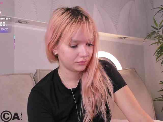 Molly-Platt webcam