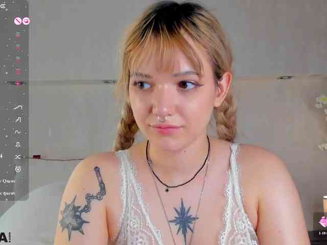 Molly-Platt webcam