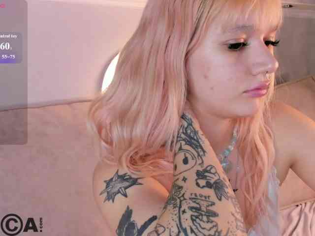 Molly-Platt webcam
