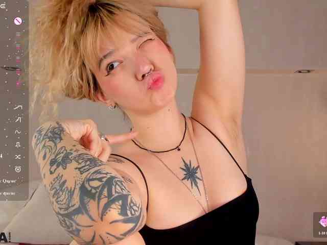 Molly-Platt webcam