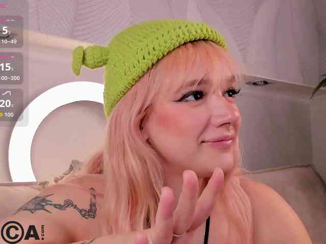 Molly-Platt webcam