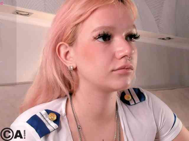 Molly-Platt webcam