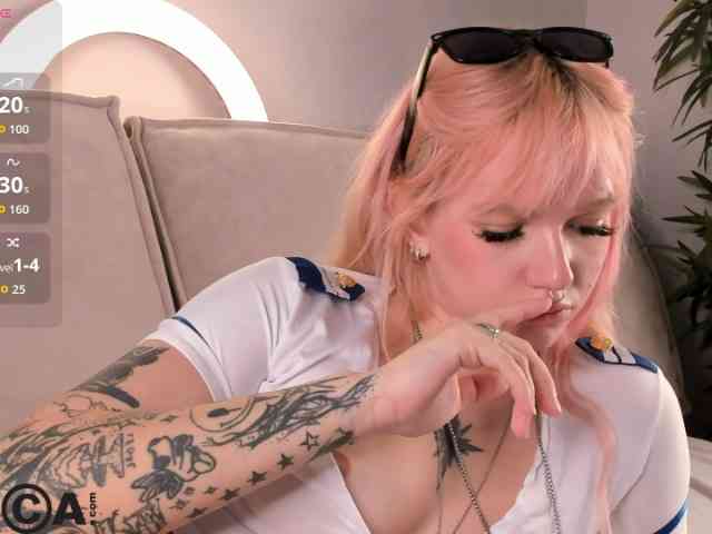Molly-Platt webcam