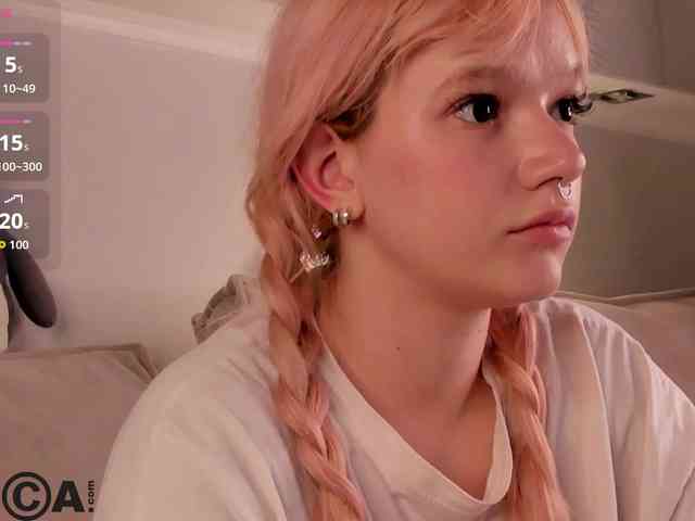 Molly-Platt webcam