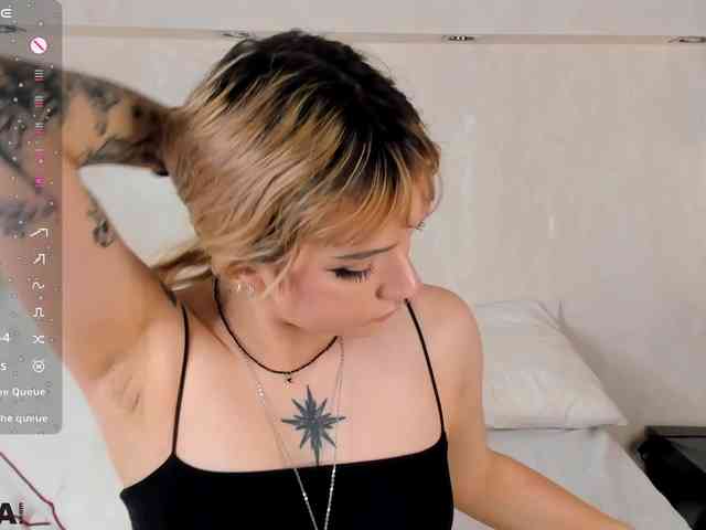 Molly-Platt webcam