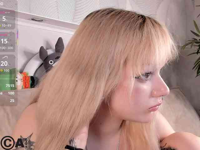 Molly-Platt webcam
