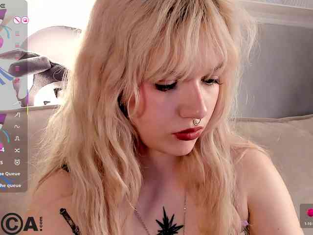 Molly-Platt webcam