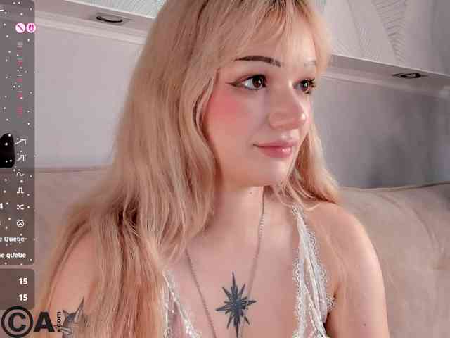 Molly-Platt webcam