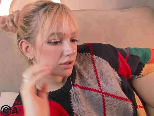 Molly-Platt webcam