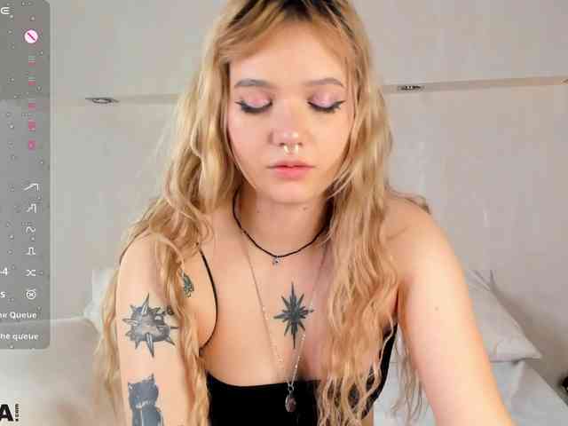Molly-Platt webcam