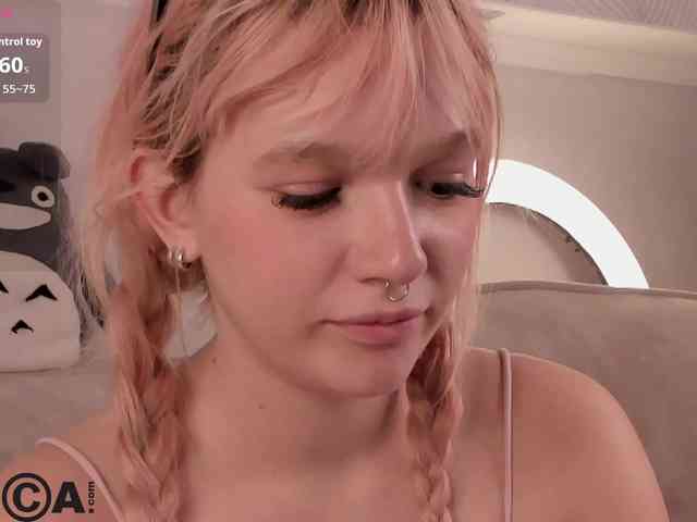 Molly-Platt webcam