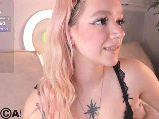 Molly-Platt webcam