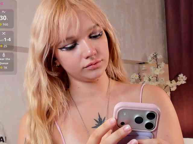 Molly-Platt webcam