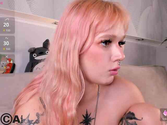 Molly-Platt webcam