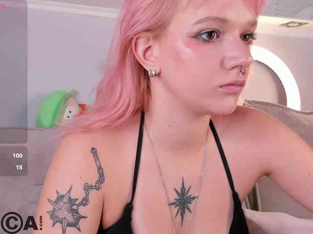 Molly-Platt webcam