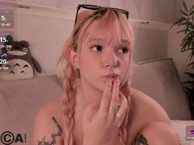 Molly-Platt webcam