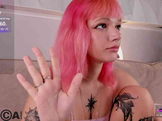Molly-Platt webcam