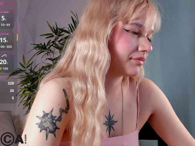 Molly-Platt webcam