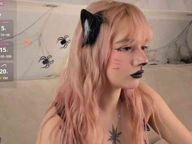 Molly-Platt webcam