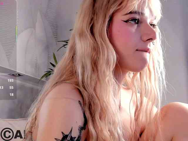 Molly-Platt webcam