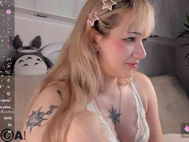 Molly-Platt webcam