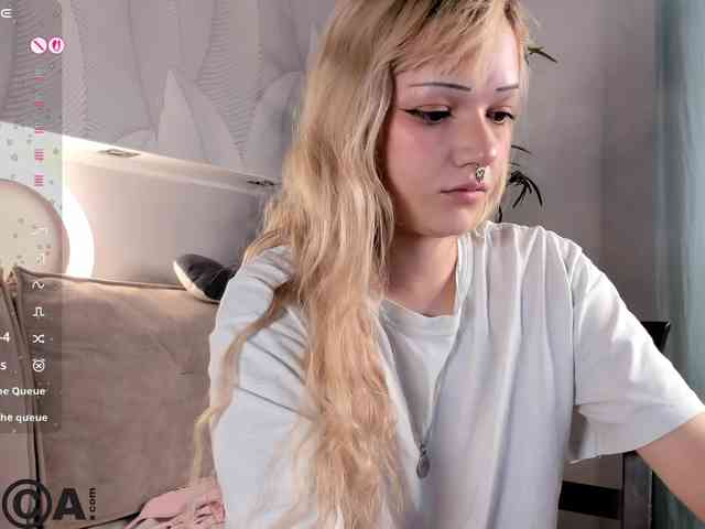 Molly-Platt webcam