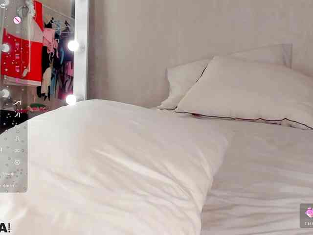 Molly-Platt webcam