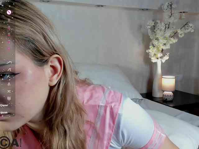 Molly-Platt webcam