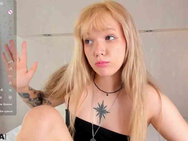 Molly-Platt webcam