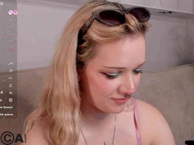 Molly-Platt webcam