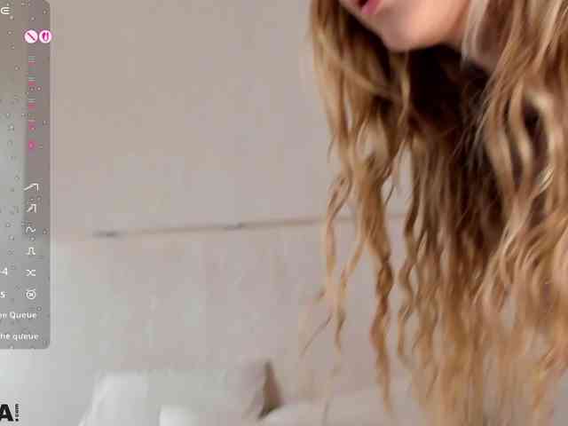 Molly-Platt webcam