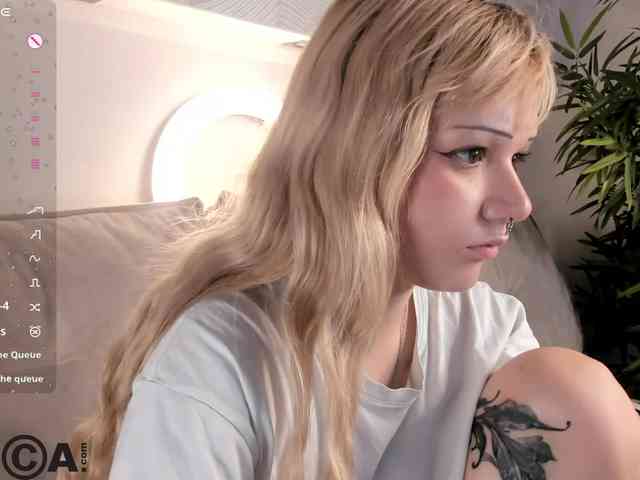 Molly-Platt webcam