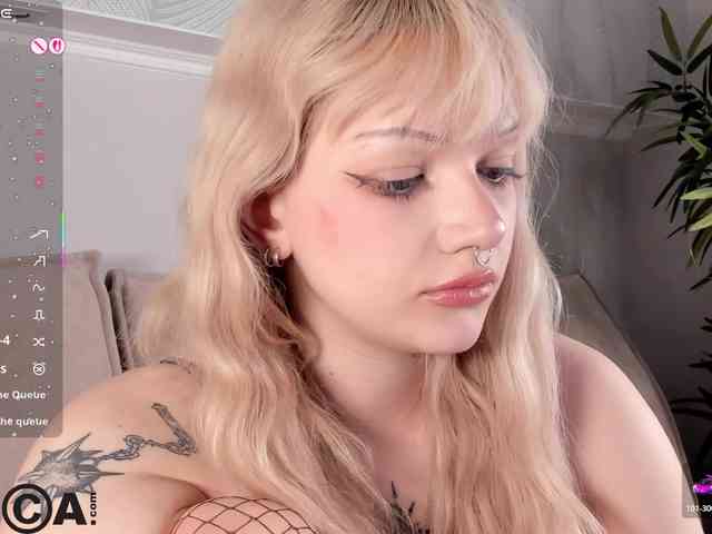 Molly-Platt webcam