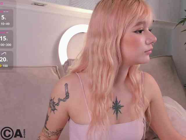 Molly-Platt webcam