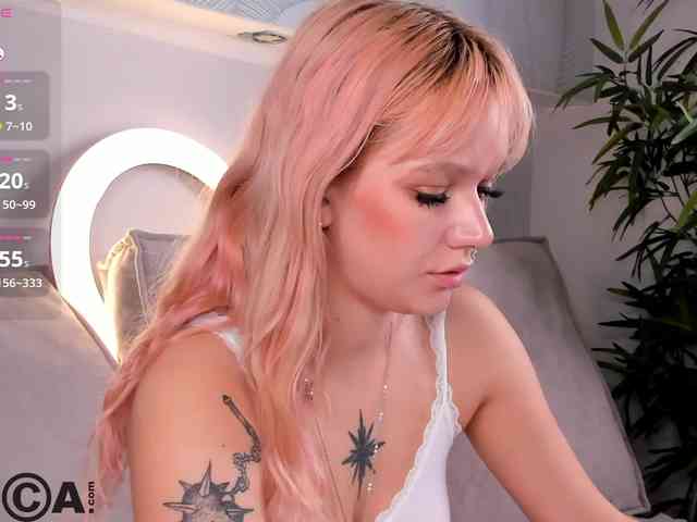 Molly-Platt webcam