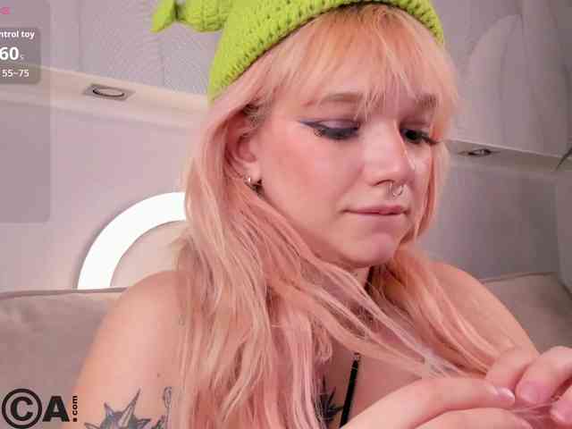 Molly-Platt webcam