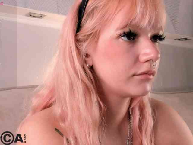Molly-Platt webcam