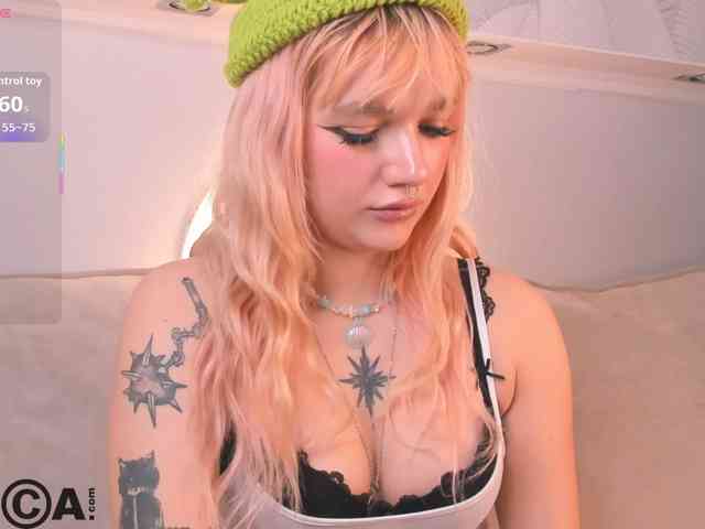 Molly-Platt webcam