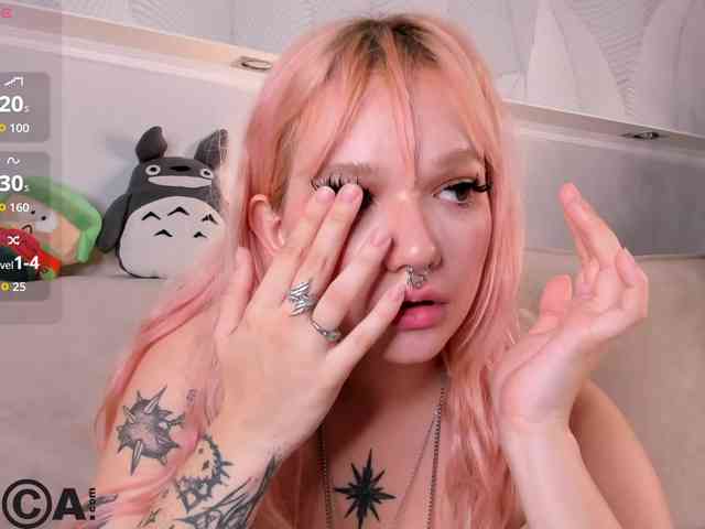 Molly-Platt webcam