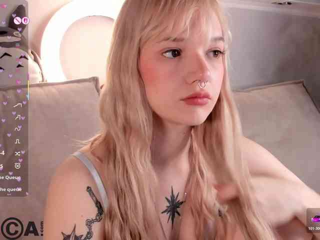 Molly-Platt webcam