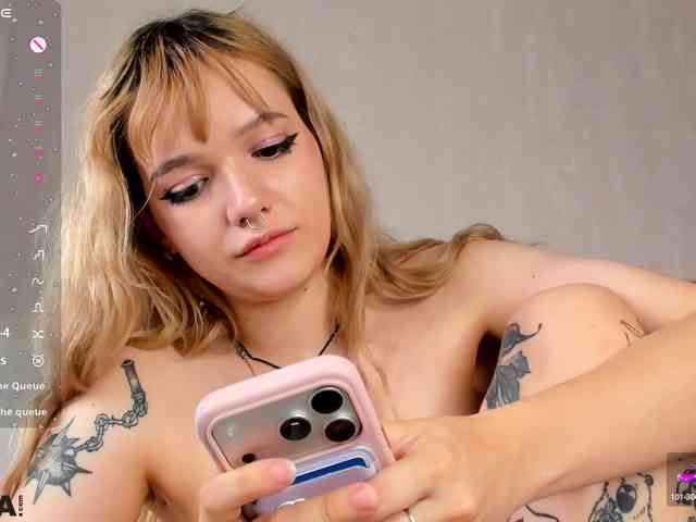 Molly-Platt webcam