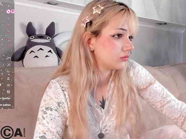 Molly-Platt webcam