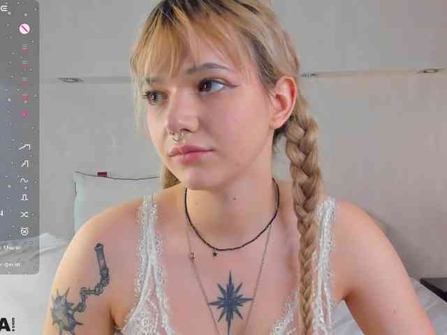 Molly-Platt webcam