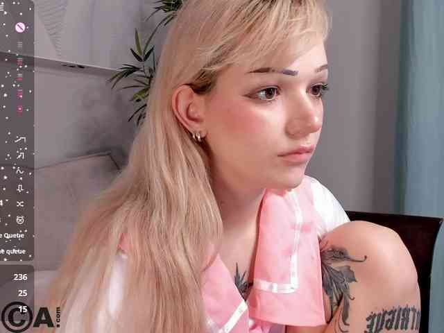 Molly-Platt webcam