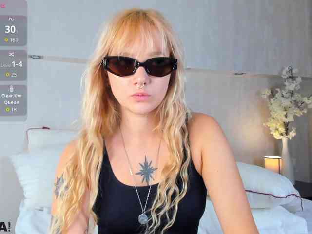 Molly-Platt webcam